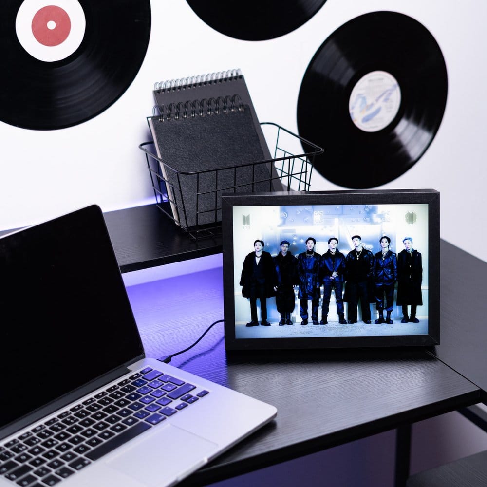 BTS impression encadrée LED