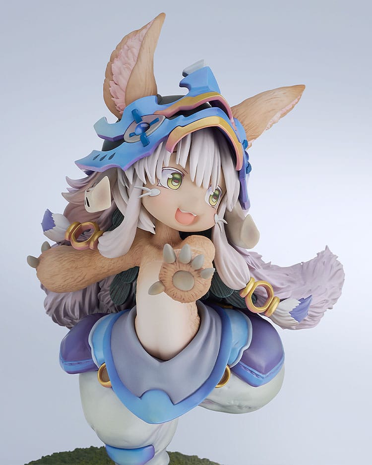 Made in Abyss: The Golden City of the Scorching Sun statuette PVC 1/8 Nanachi: New Outfit Ver. 19 cm