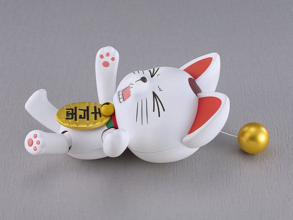 Dandadan Plastic Model Kit PLAMAX Turbo Granny (Beckoning Cat) 15 cm