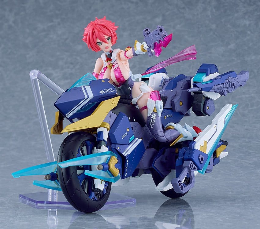 Cutie Honey Nova Plastic Model Kit Plamatea Honey Chaser 21 cm