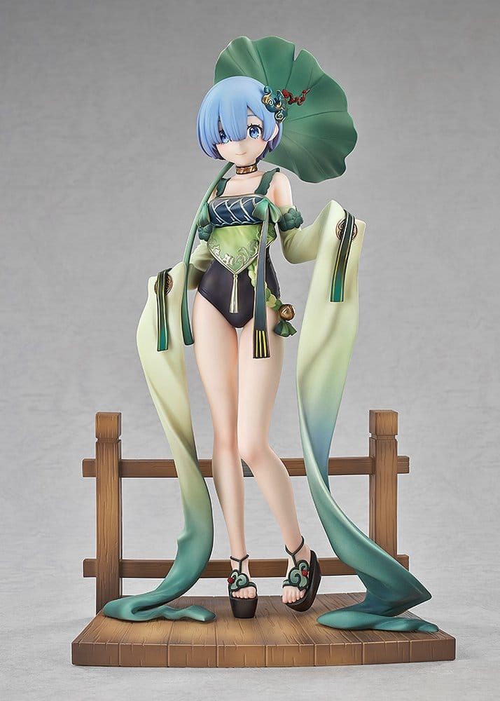 Re:ZERO -Starting Life in Another World- Statue 1/7 Rem: Breather in the Garden Ver. 26 cm