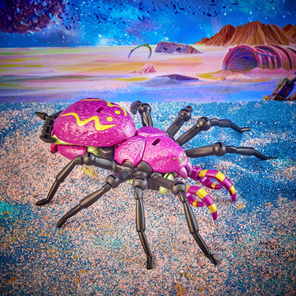 Transformers Generations Legacy figurine Deluxe Class 2022 Predacon Tarantulas 14 cm