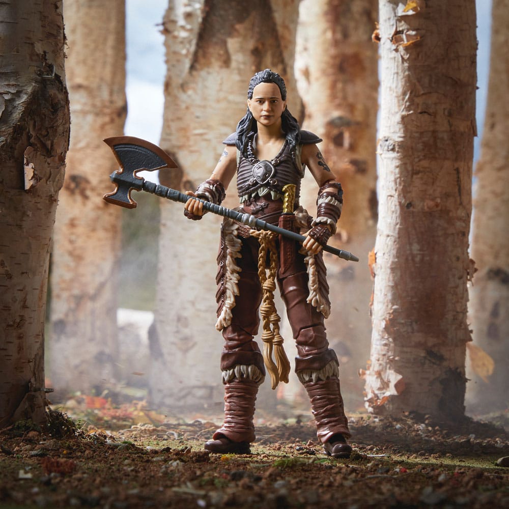 Donjons et Dragons : L'Honneur des voleurs Golden Archive figurine Holga 15 cm