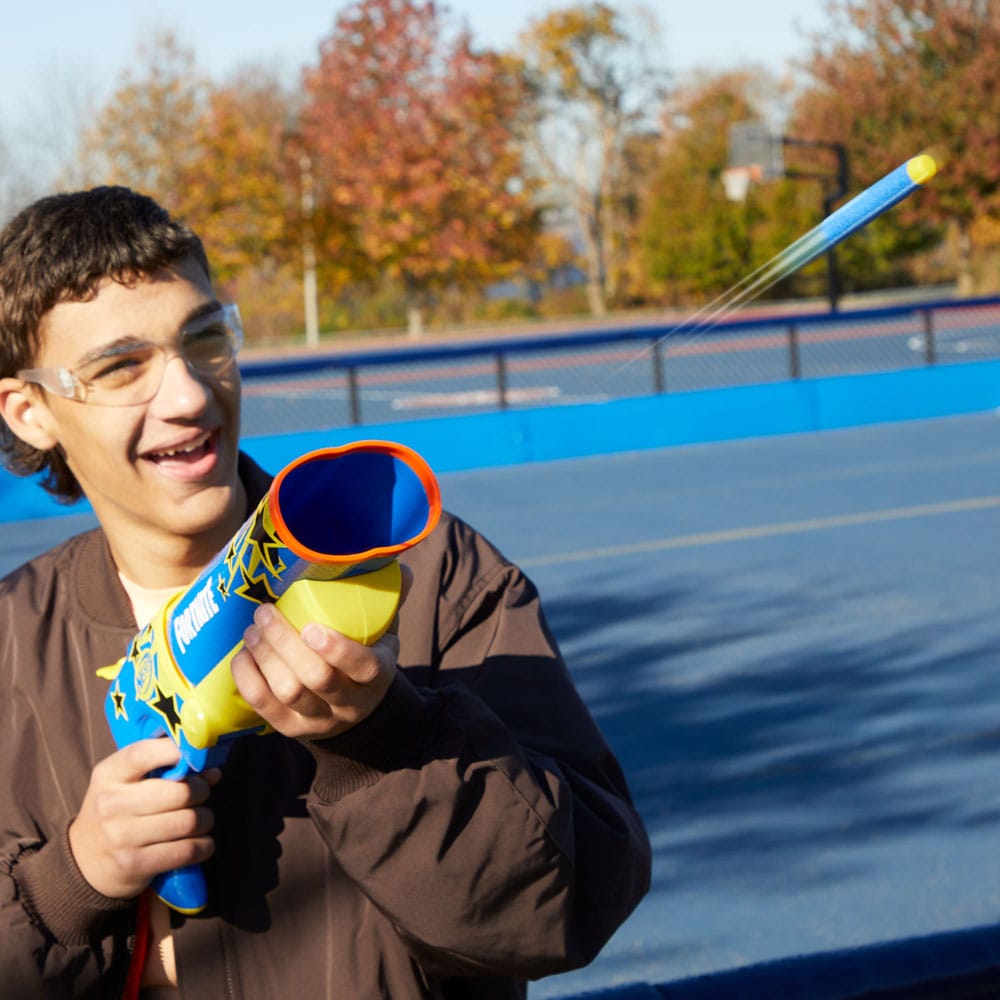 Fortnite NERF blaster Half Tone Hero