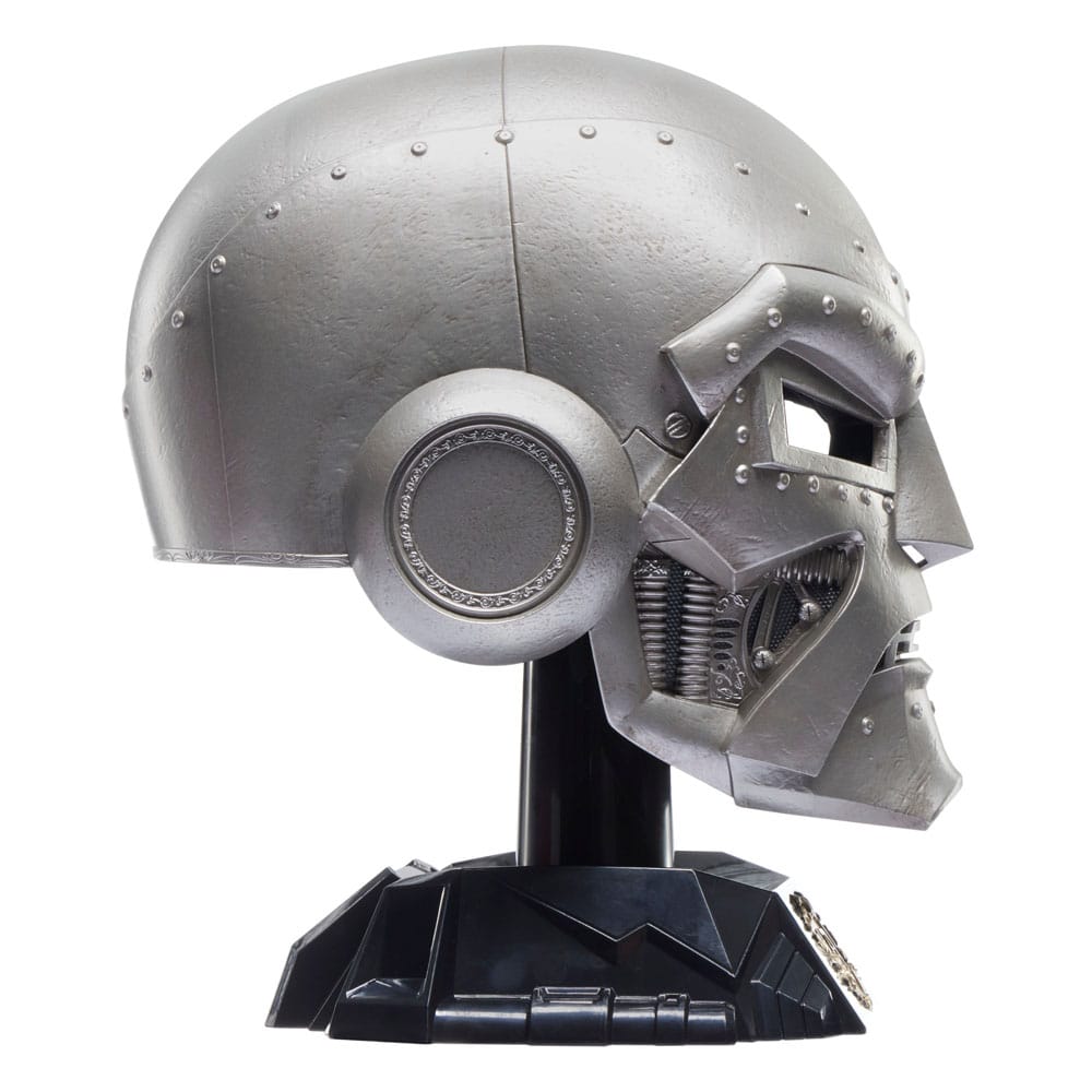 Marvel Legends réplique Roleplay casque premium Doctor Doom