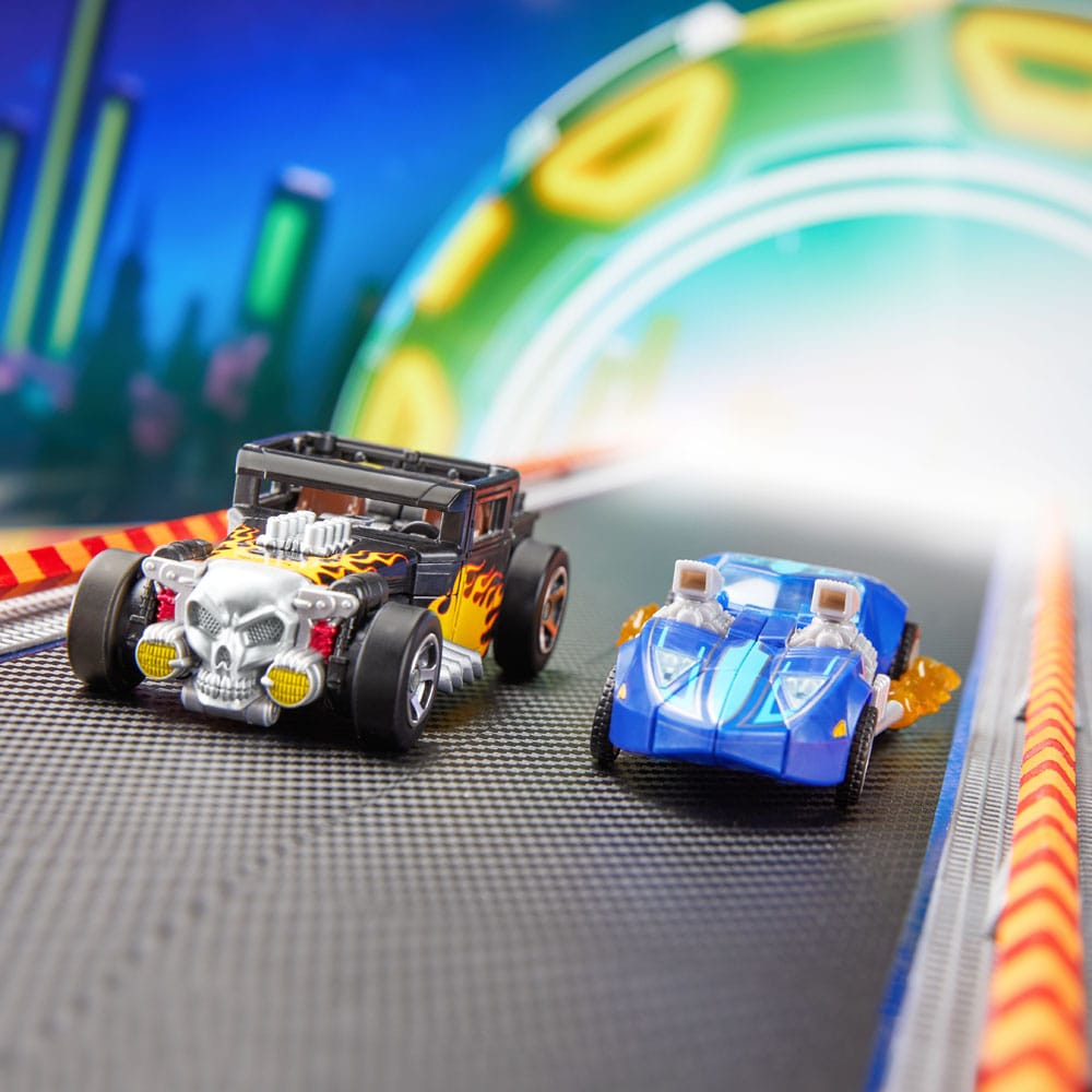 Hot Wheels x Transformers figurine Bone Shaker 12 cm