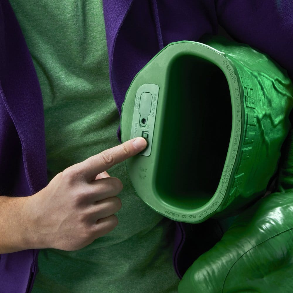 The Incredible Hulk Marvel Legends Poings de Cosplay Premium