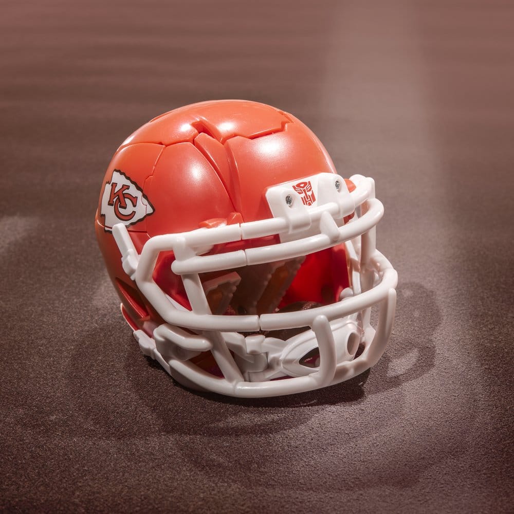 Transformers x NFL figurine Kansas City Chiefs: KC-59 14 cm