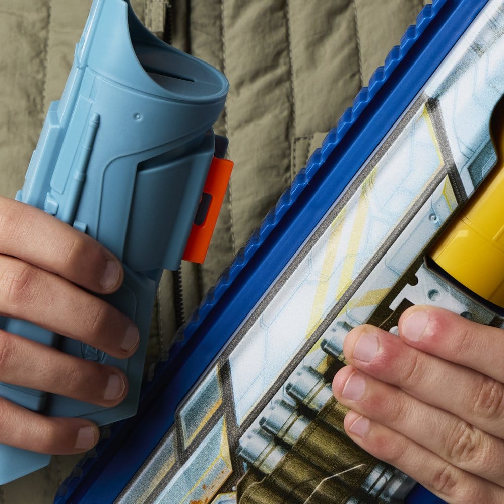 Star Wars: The Mandalorian and Grogu NERF blaster à fléchettes The Mandalorian