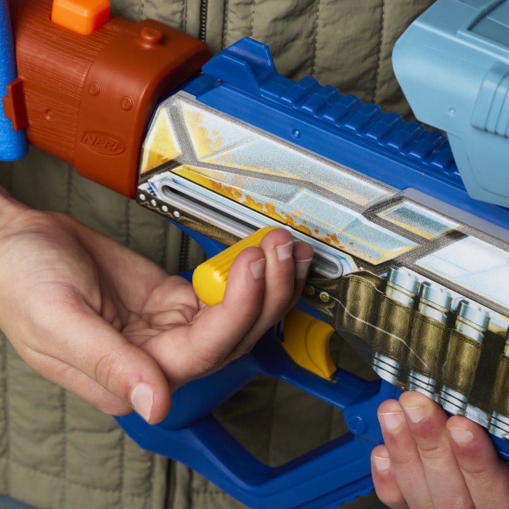 Star Wars: The Mandalorian and Grogu NERF blaster à fléchettes The Mandalorian