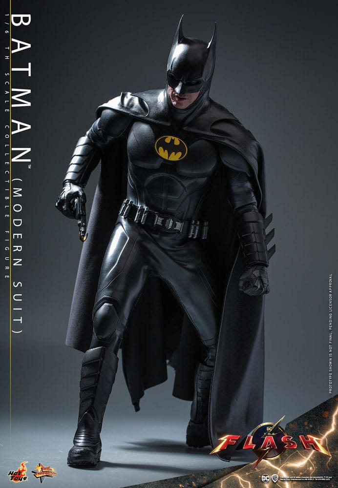 The Flash figurine Movie Masterpiece 1/6 Batman (Modern Suit) 30 cm