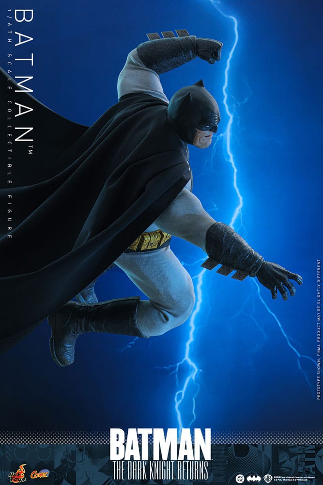 Batman: The Dark Knight Returns figurine Comic Masterpiece 1/6 Batman 32 cm