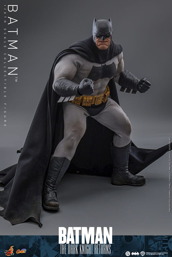 Batman: The Dark Knight Returns figurine Comic Masterpiece 1/6 Batman 32 cm