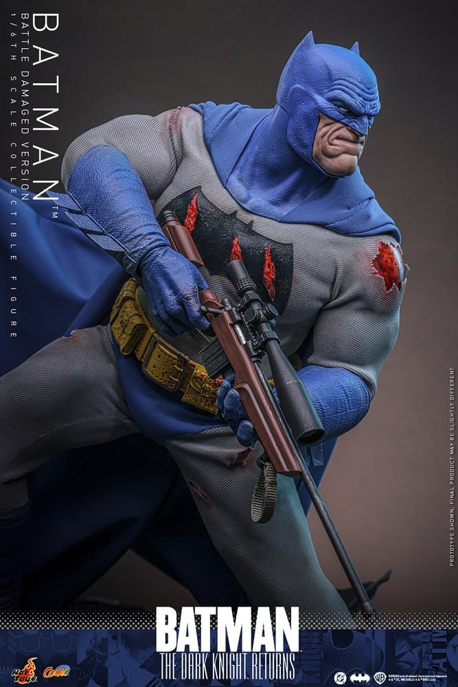 Batman: The Dark Knight Returns figurine Comic Masterpiece 1/6 Batman (Battle Damaged Version) 32 cm
