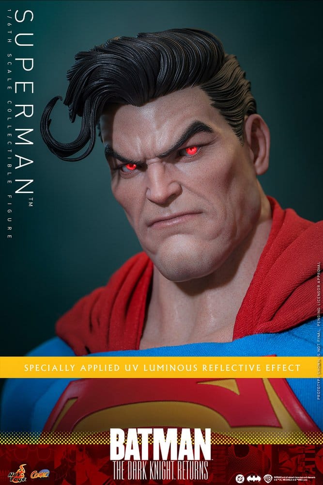 Batman: The Dark Knight Returns figurine Comic Masterpiece 1/6 Superman 34 cm