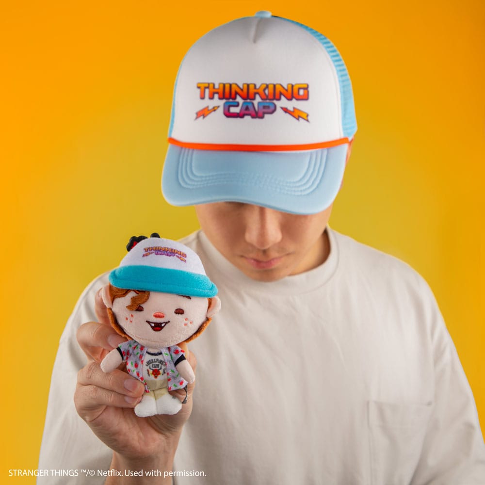 Stranger Things Porte-clés en peluche Dustin Henderson 12 cm