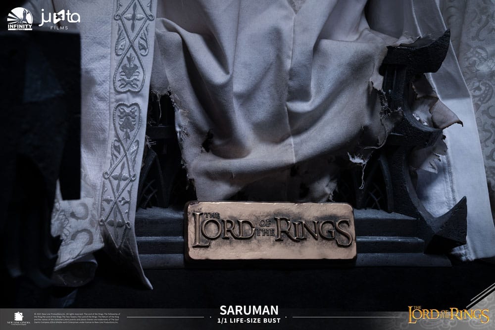 Le Seigneur des Anneaux buste 1/1 Saruman 110 cm