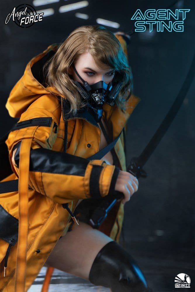 Angel Force figurine en silicone 1/3 Agent Sting 70 cm