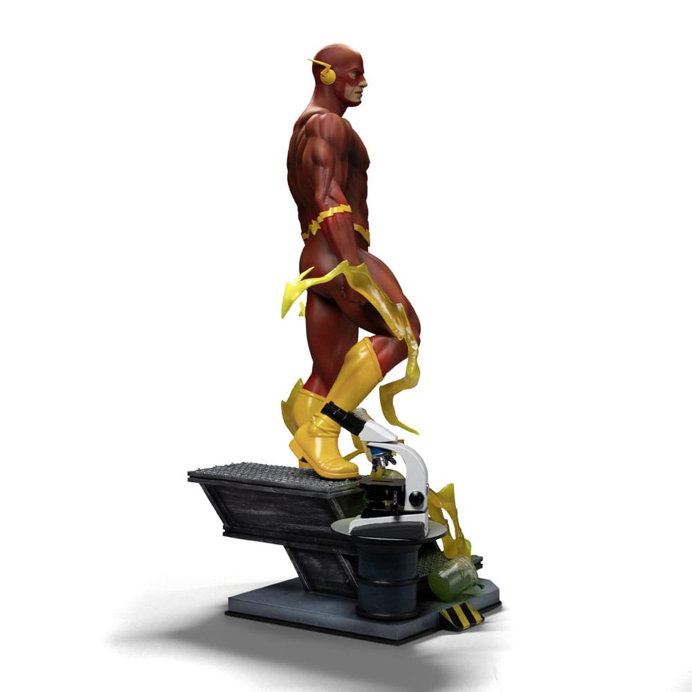 DC Comics statuette Legacy Replica 1/4 Flash 54 cm