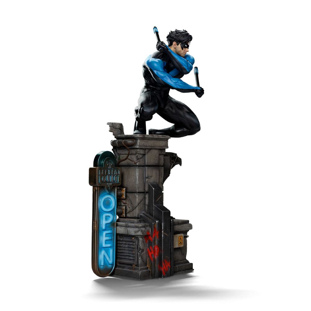 DC Comics statuette 1/10 Art Scale Nightwing 27 cm