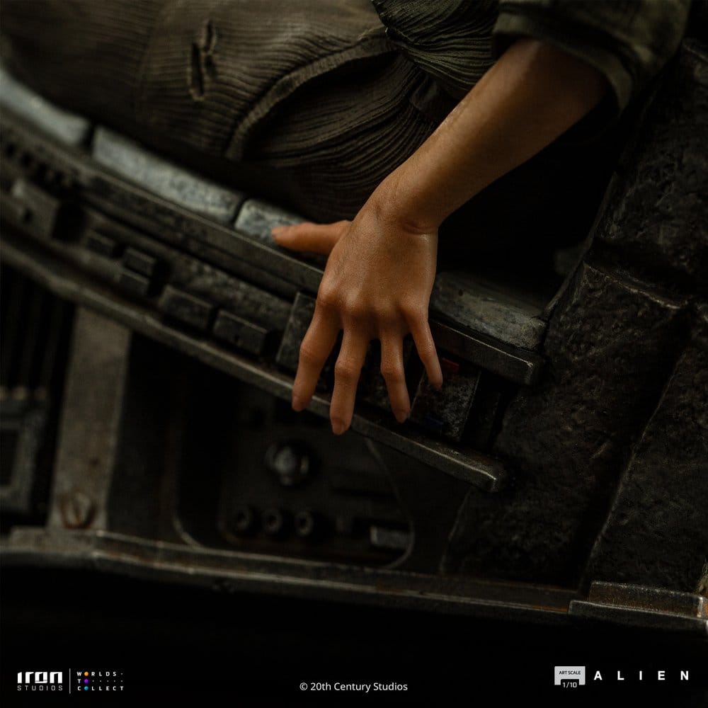 Alien 3 statuette 1/10 Art Scale Ellen Ripley and Dog Alien 23 cm
