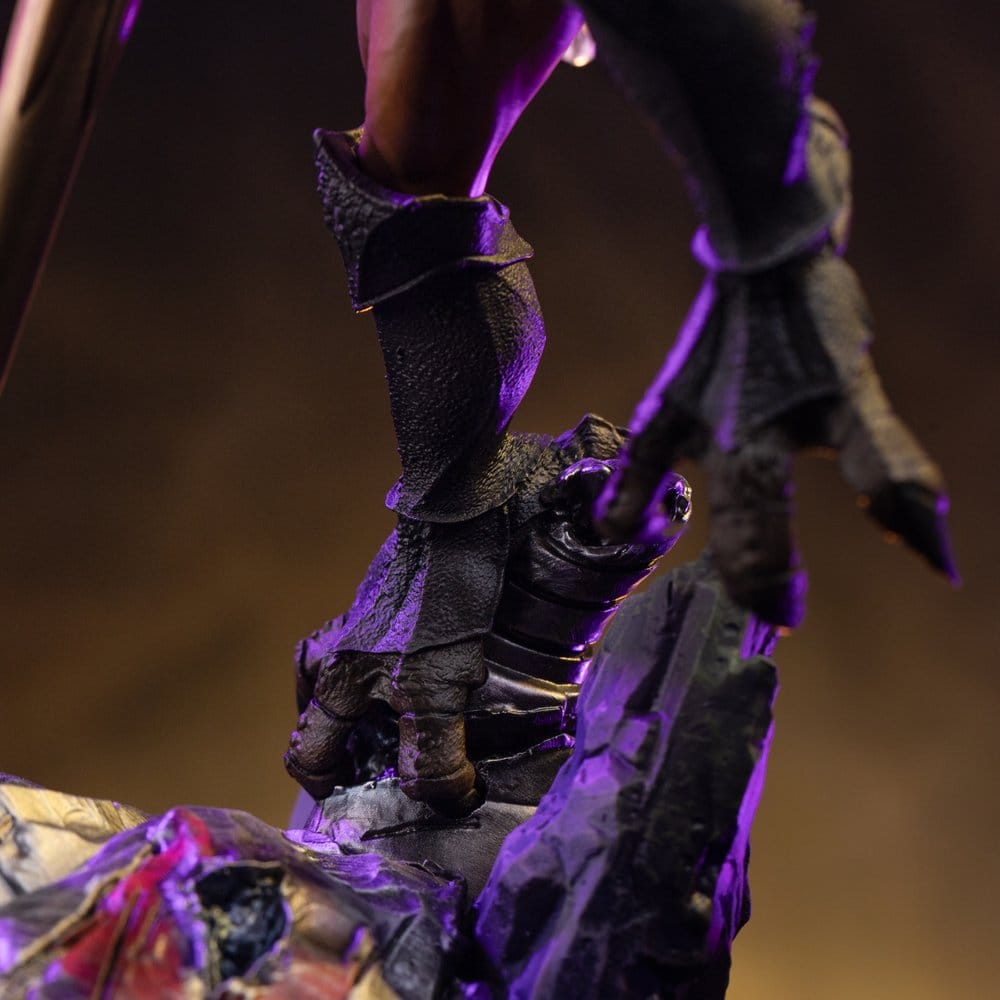Masters of the Universe statuette 1/10 Art Scale Buzz-Off 36 cm