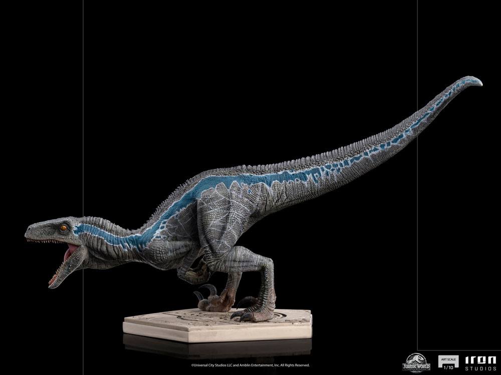 Jurassic World Fallen Kingdom Statuette 1/10 Art Scale Blue 19 cm