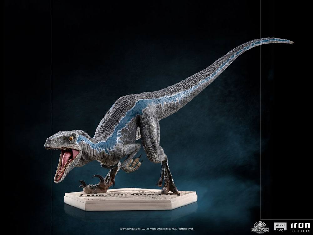 Jurassic World Fallen Kingdom Statuette 1/10 Art Scale Blue 19 cm