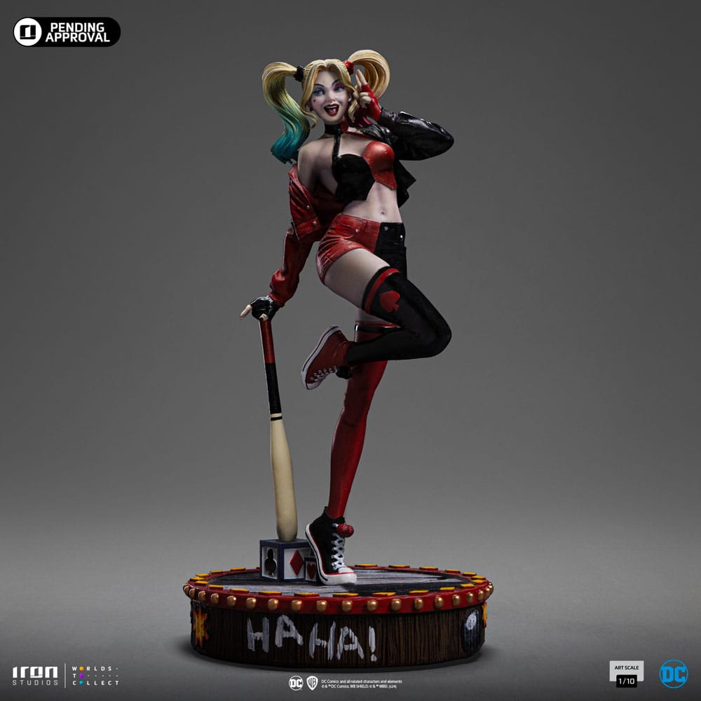 Iron Studios - Arts Scale 1/10 - DC Comics - Gotham City Sirens - Harley Quinn Statue 22cm