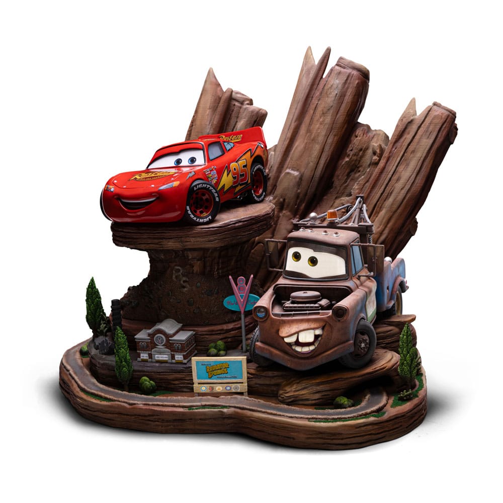 Cars statuette 1/10 Deluxe Art Scale Lightning Mcqueen & Tow Mater 31 cm