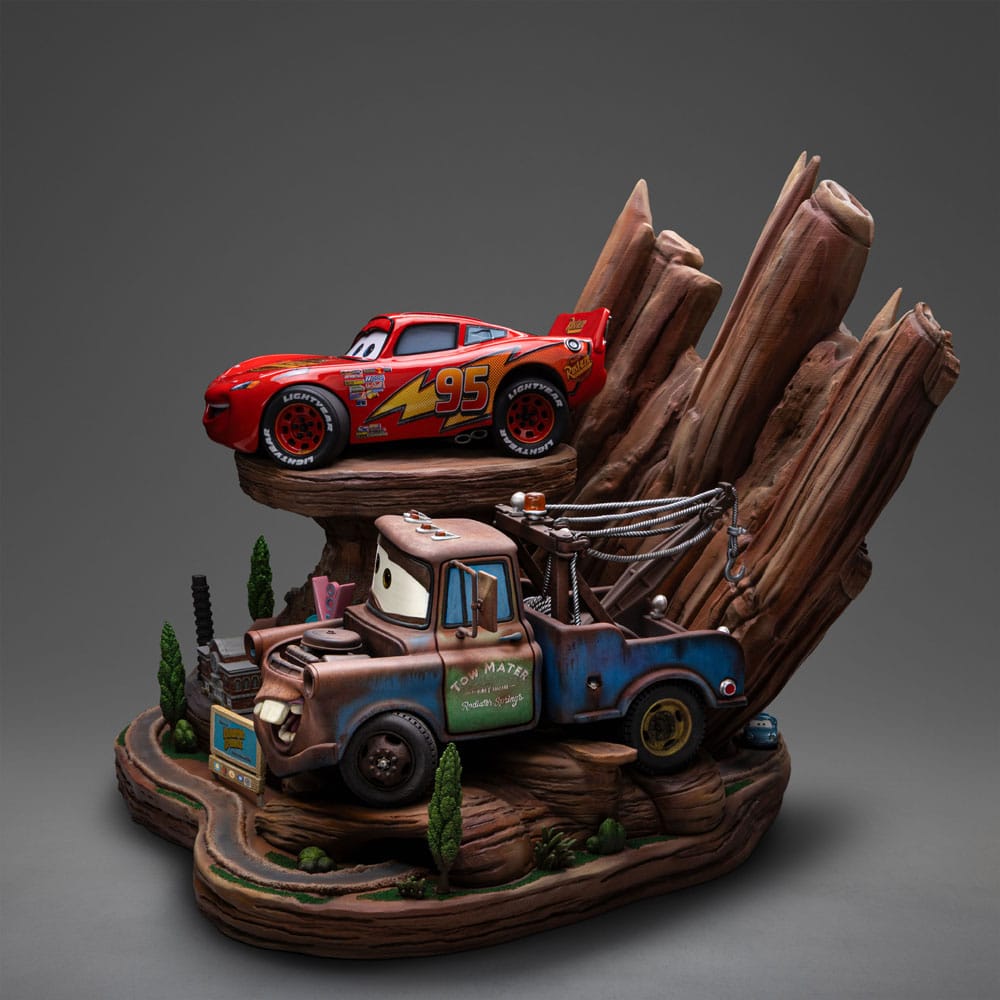 Cars statuette 1/10 Deluxe Art Scale Lightning Mcqueen & Tow Mater 31 cm