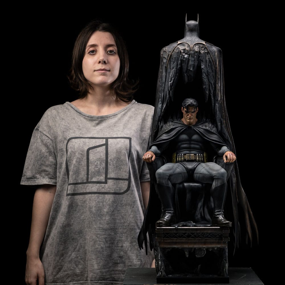 Iron Studios - Legacy Replica 1/4 - DC Comics - Batman et Bruce Wayne Statue 78cm