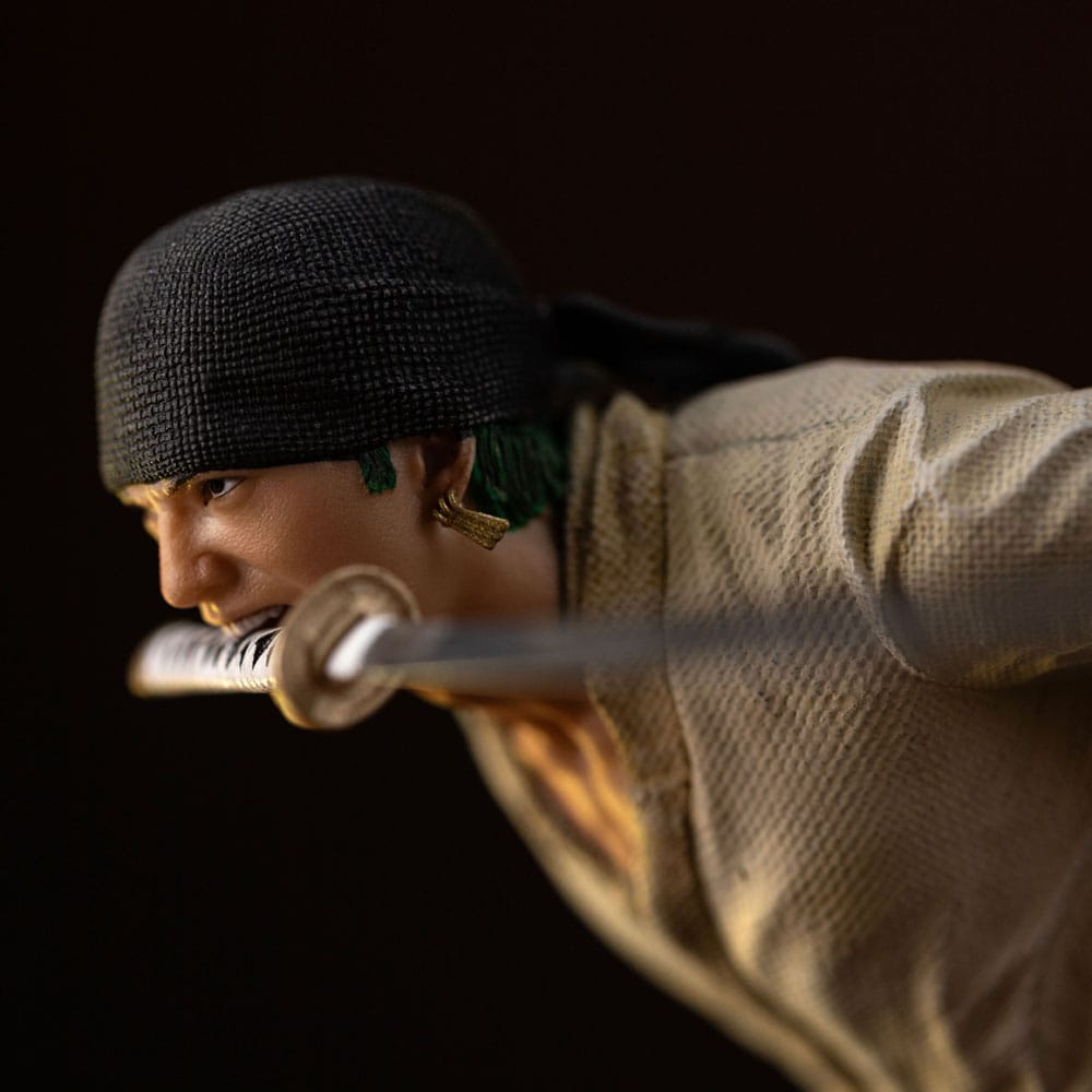 Iron Studios - Art Scale 1/10 - Netflix: One Piece - Roronoa Zoro Statue 19cm