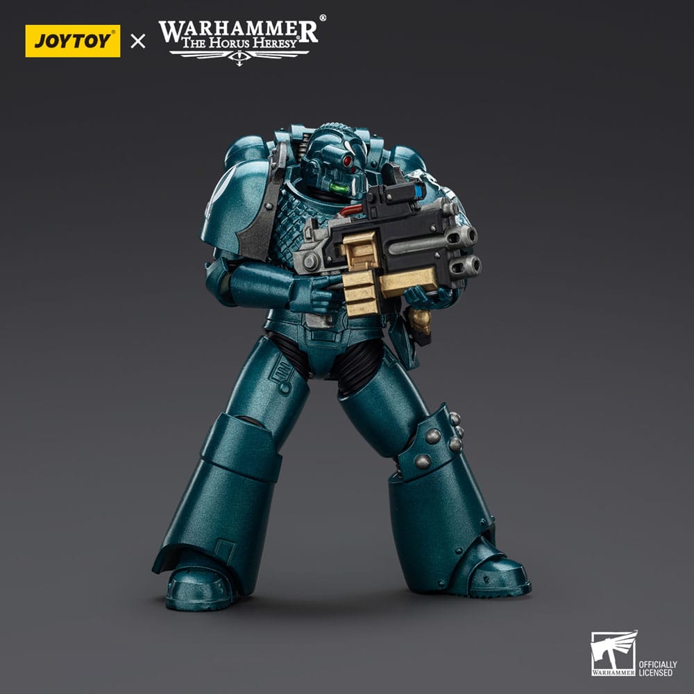 Warhammer The Horus Heresy figurine Alpha Legion Head hunter With Banestrike Combi-Bolter And Power Dagger 20 cm
