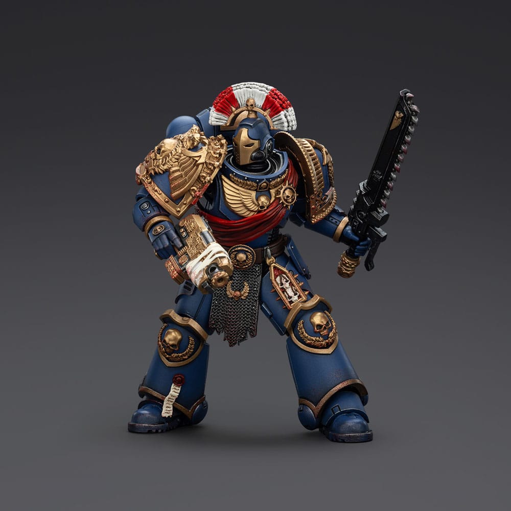 Warhammer 40,000: Space Marine 2 figurine Ultramarines Relic Secundus Armour 20 cm