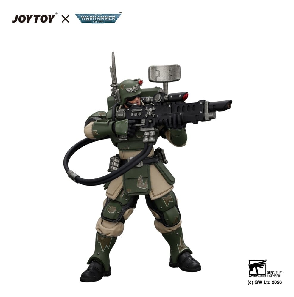 Warhammer figurine Astra Militarum Kasrkin 3 with Hot-shot Lasgun and Vox-caster