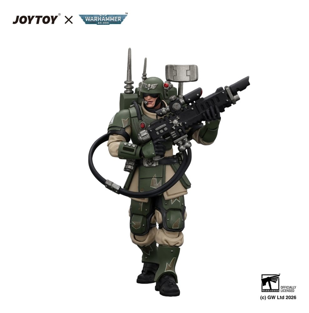 Warhammer figurine Astra Militarum Kasrkin 3 with Hot-shot Lasgun and Vox-caster