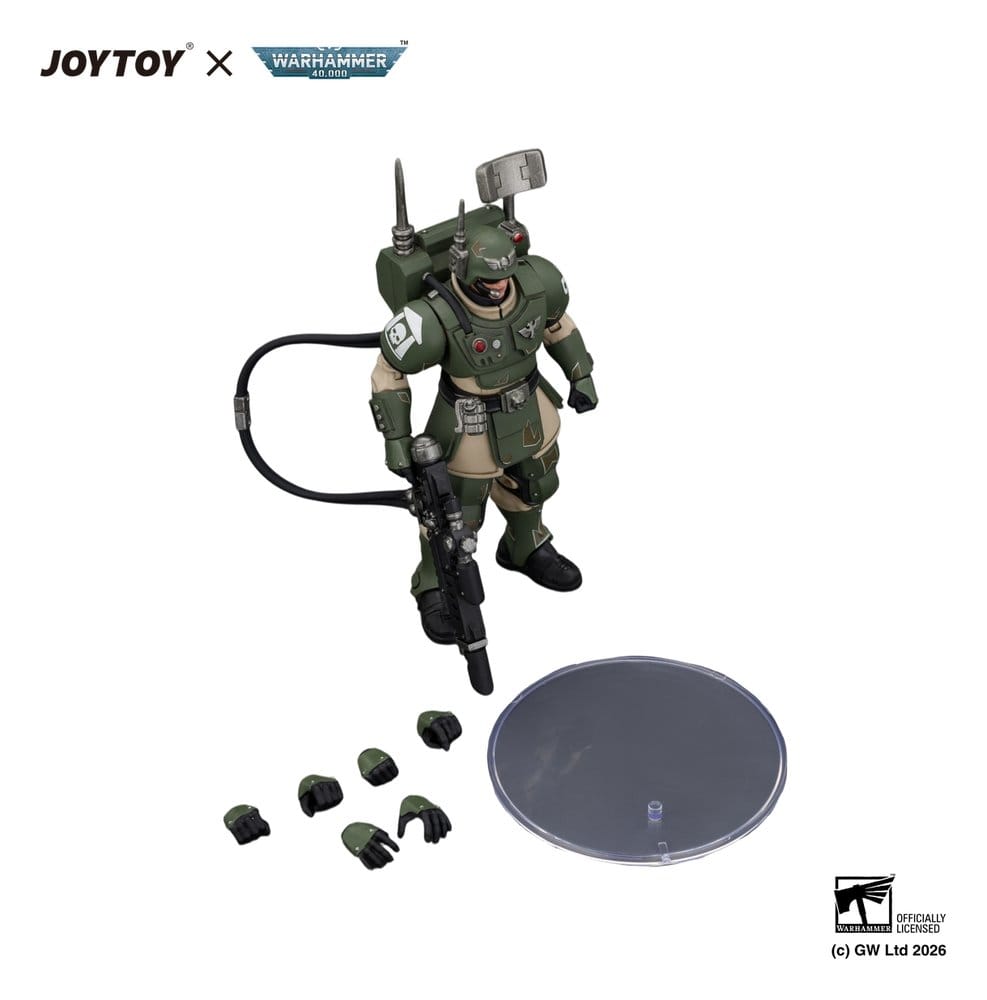 Warhammer figurine Astra Militarum Kasrkin 3 with Hot-shot Lasgun and Vox-caster