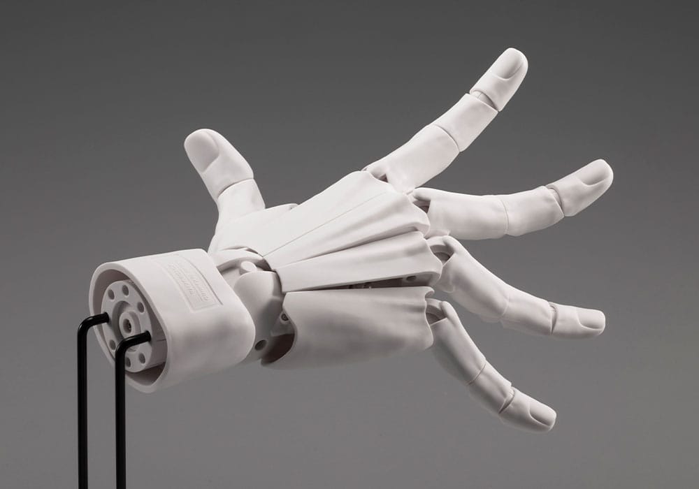 Takahiro Kagami Artist Support Item Hand PVC 1/1 Model Men /R White 22 cm