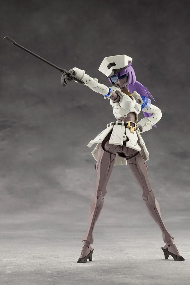 Megalomaria Unlimited Universe figurine Plastic Model Kit Vanguard Leader 16 cm