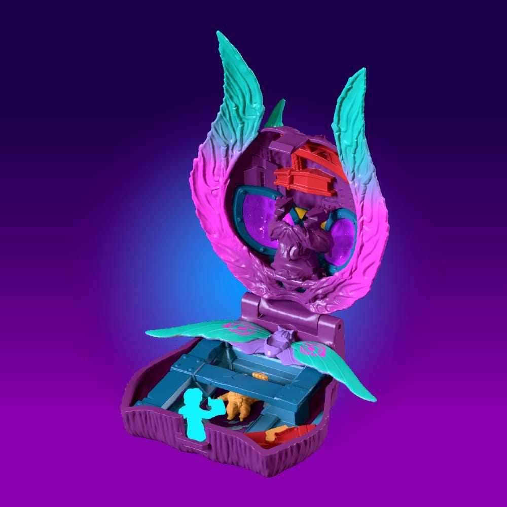 Rover Robin figurine Plastic Model Kit Shoots Down Mothman