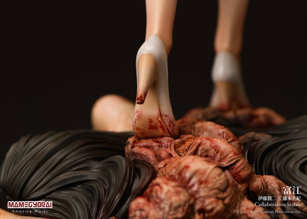 Junji Ito × Yoshiki Fujimoto Figurine PVC Tomie 27 cm