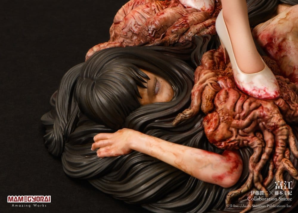 Junji Ito × Yoshiki Fujimoto Figurine PVC Tomie 27 cm
