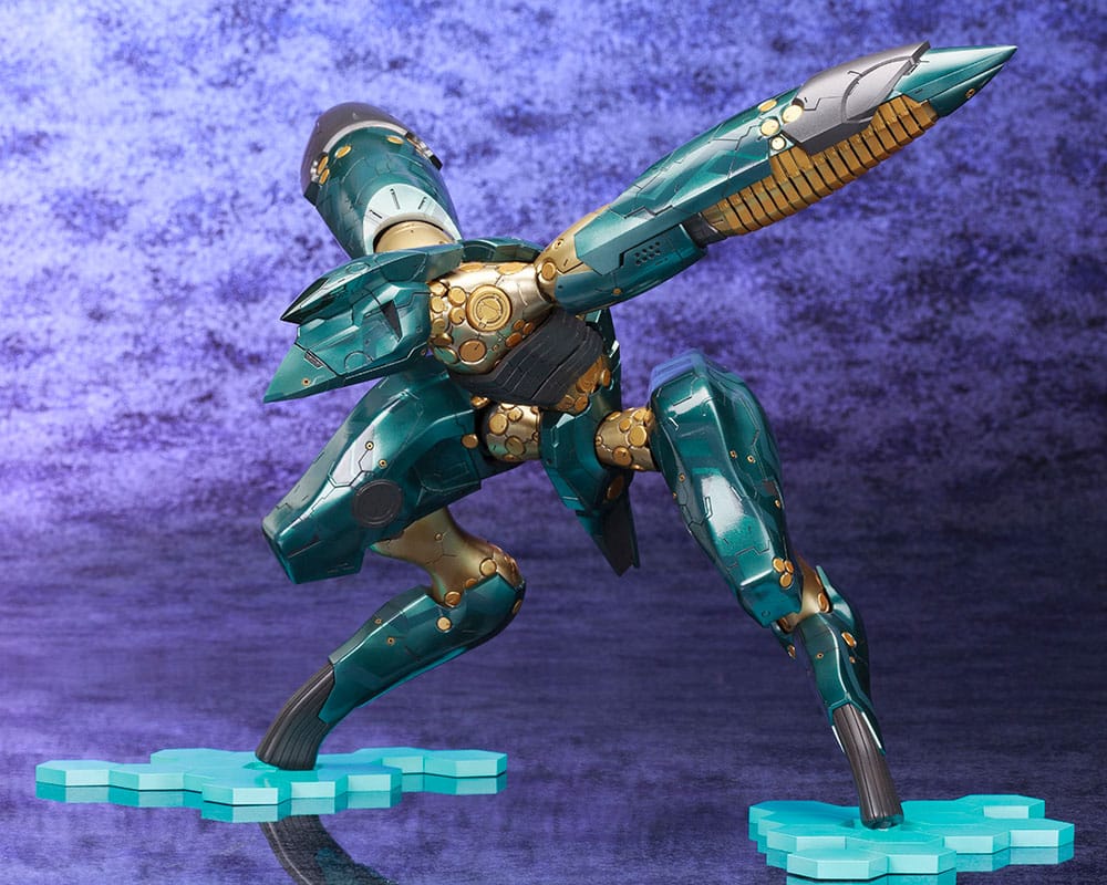Metal Gear Solid 4 figurine Plastic Model Kit 1/100 Metal Gear Ray 21 cm