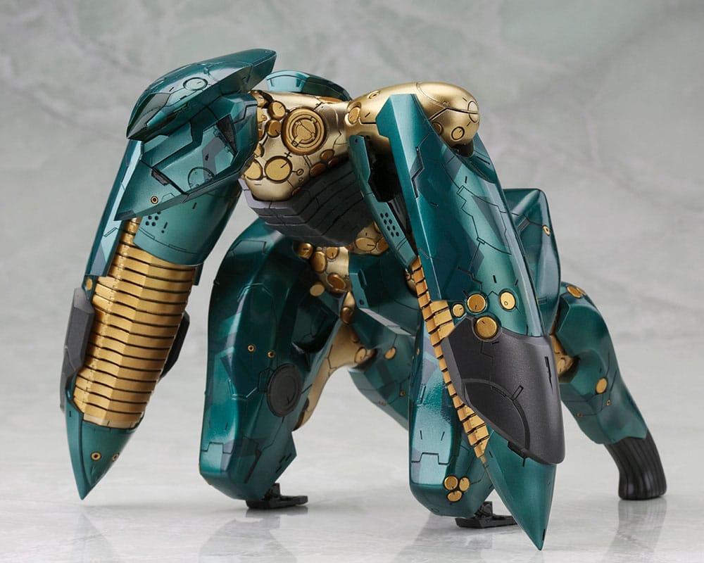 Metal Gear Solid 4 figurine Plastic Model Kit 1/100 Metal Gear Ray 21 cm