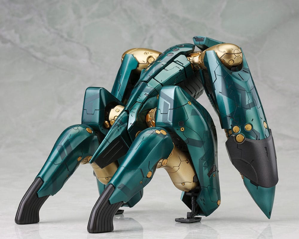 Metal Gear Solid 4 figurine Plastic Model Kit 1/100 Metal Gear Ray 21 cm