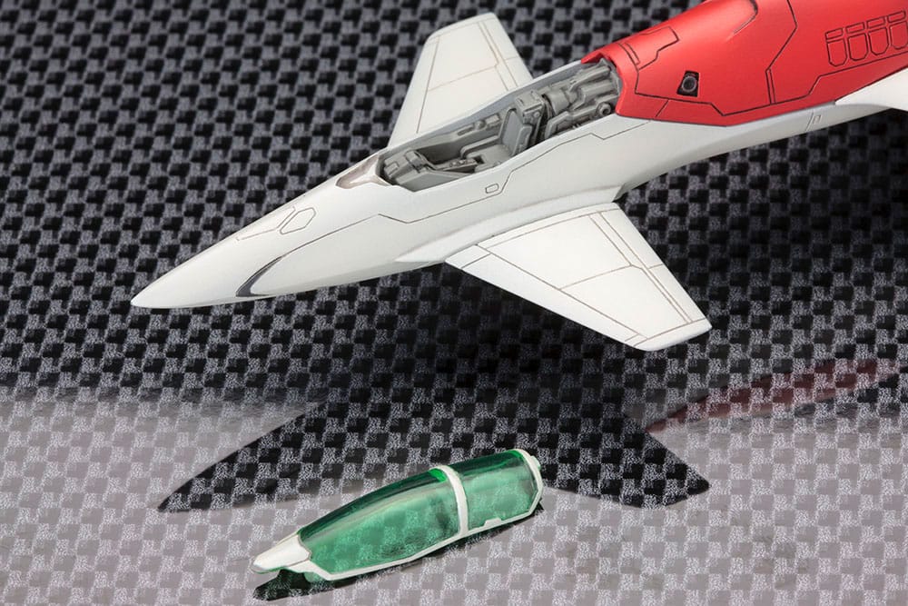 Dodonpachi Dai-ou-jou figurine Model Kit 1/144 Dondonpati Daioujou Type A 18 cm