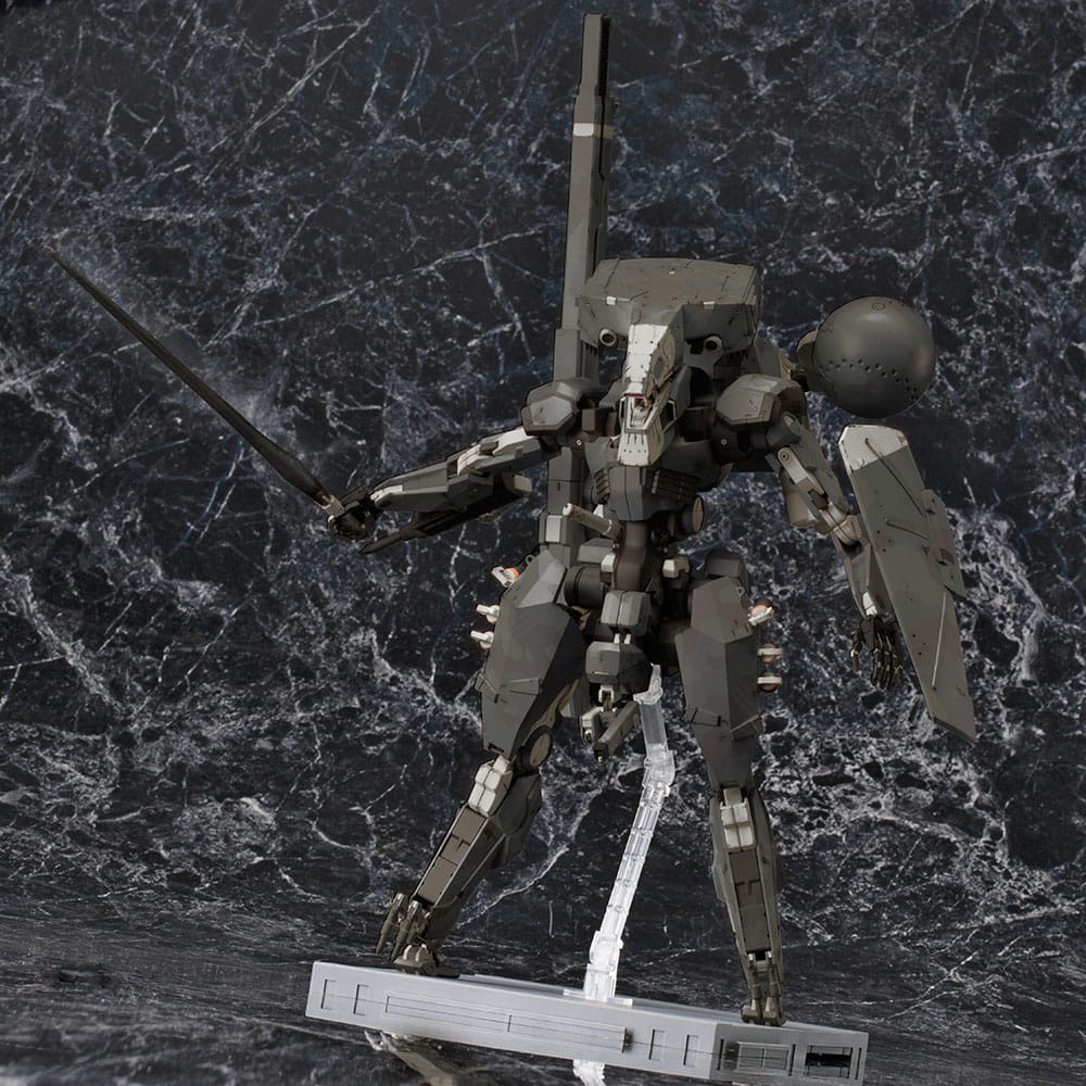 Metal Gear Solid V figurine Plastic Model Kit 1/100 Metal Gear Sahelanthropus Black Ver. 36 cm