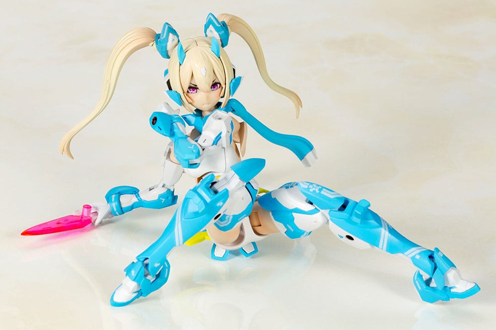 Megami Device Chaos & Pretty figurine Plastic Model Kit 1/1 Asra Ninja Aoi 14 cm