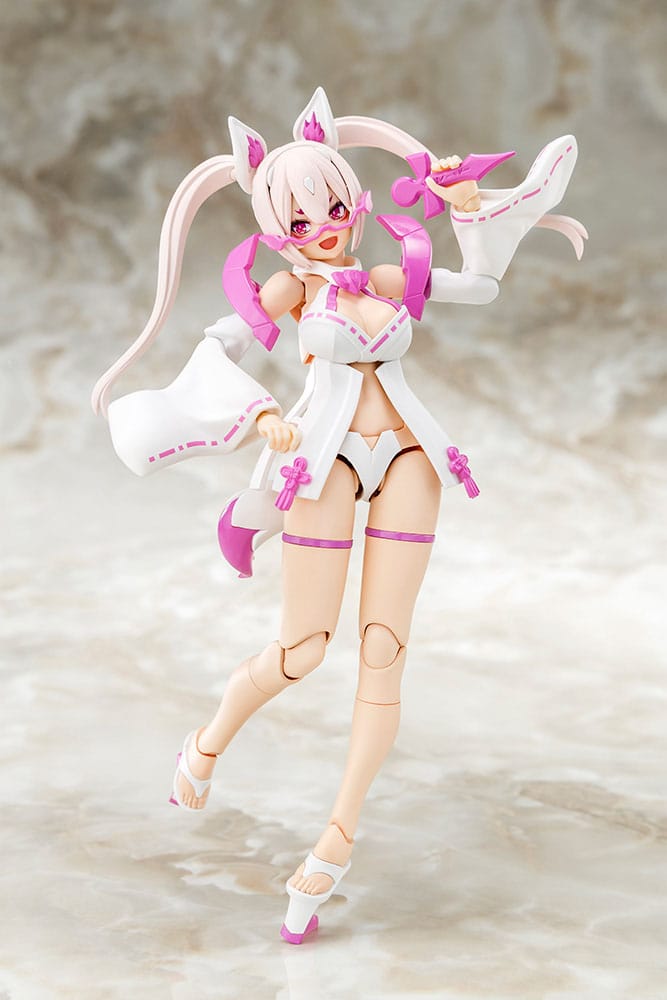 Megami Device Chaos & Pretty figurine Plastic Model Kit 1/1 Asra Nine-Tails Matsuri 14 cm